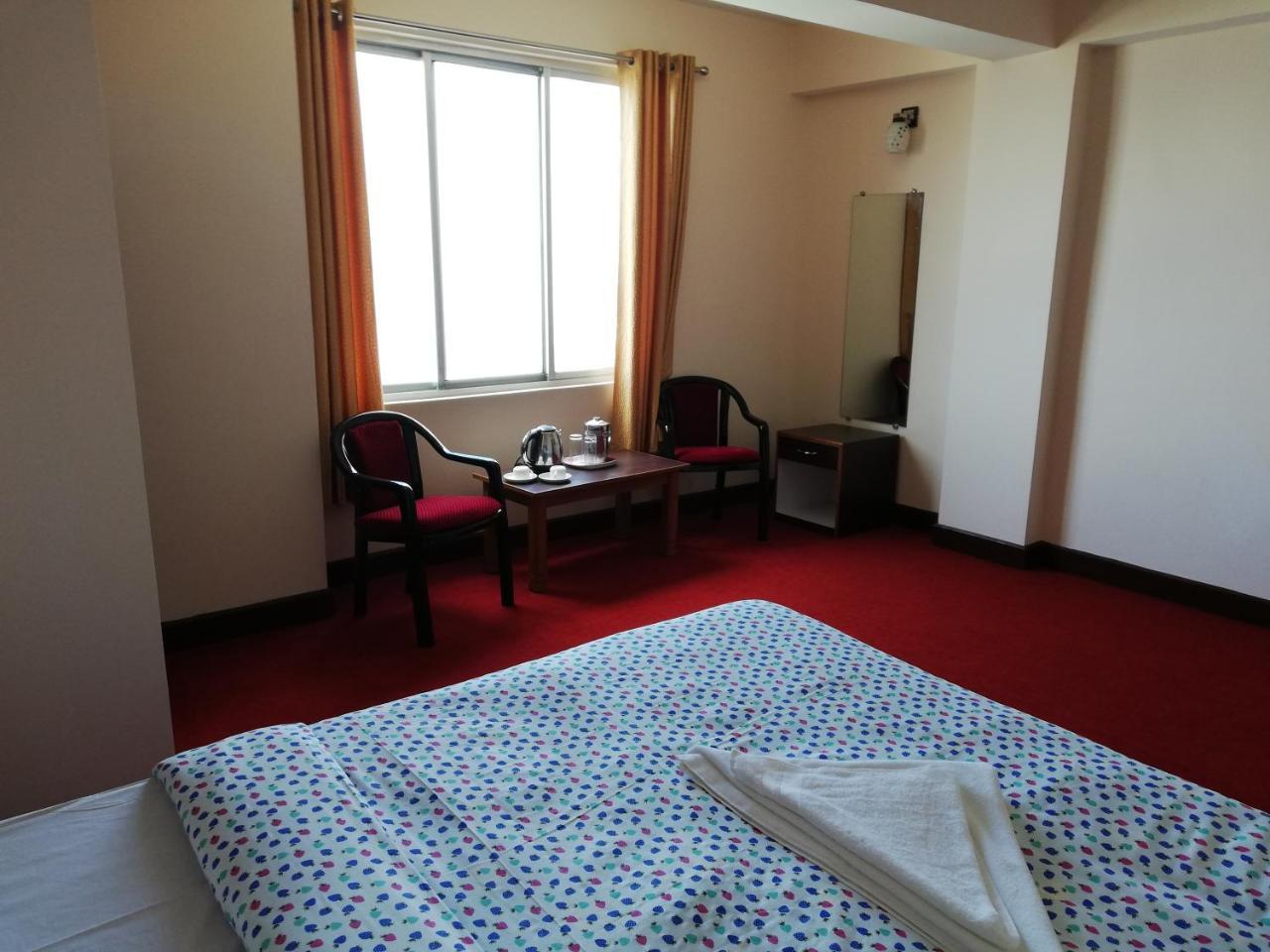 דרג'ילינג Hotel Juniper מראה חיצוני תמונה