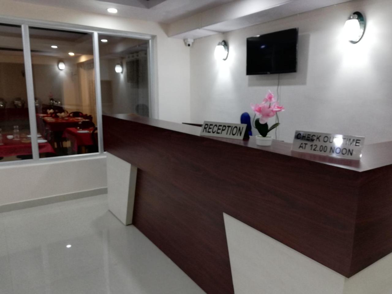 דרג'ילינג Hotel Juniper מראה חיצוני תמונה