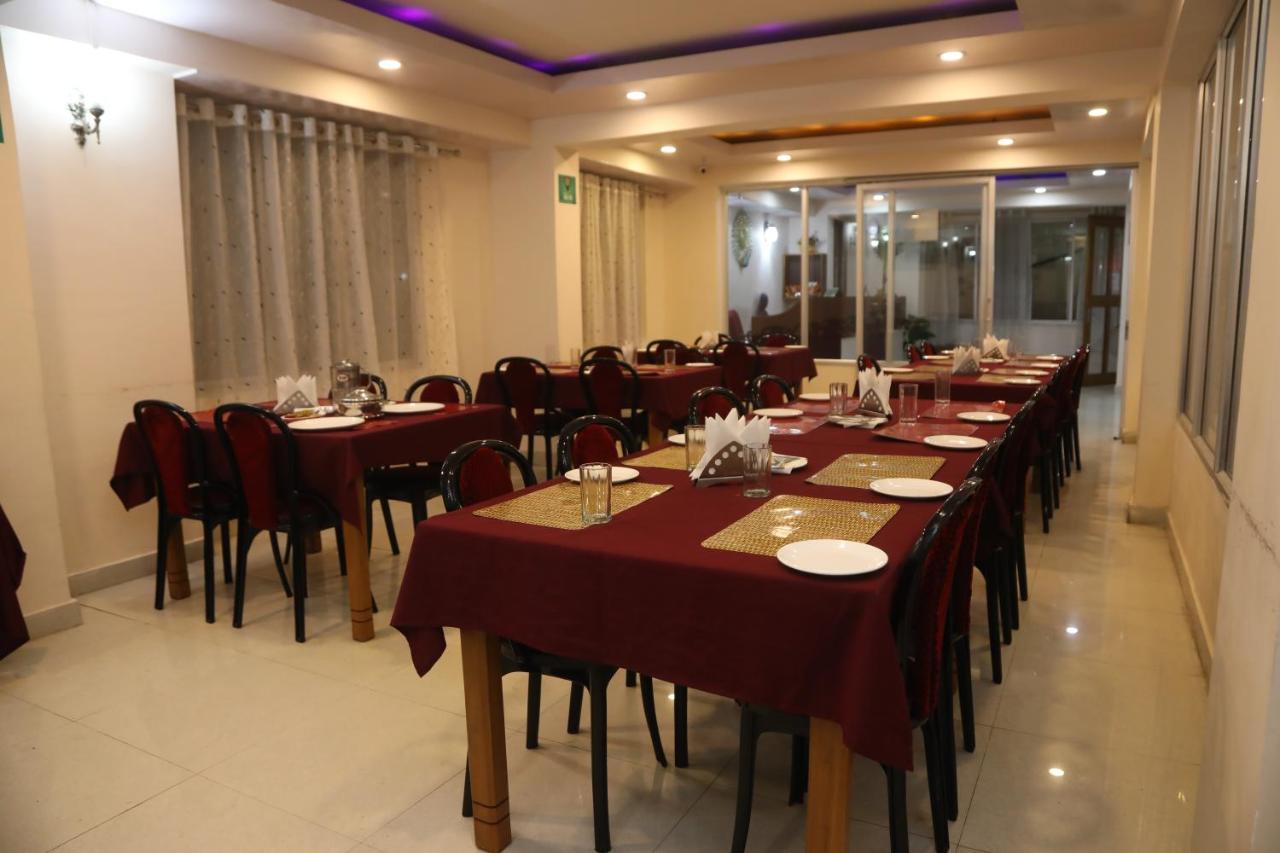 דרג'ילינג Hotel Juniper מראה חיצוני תמונה