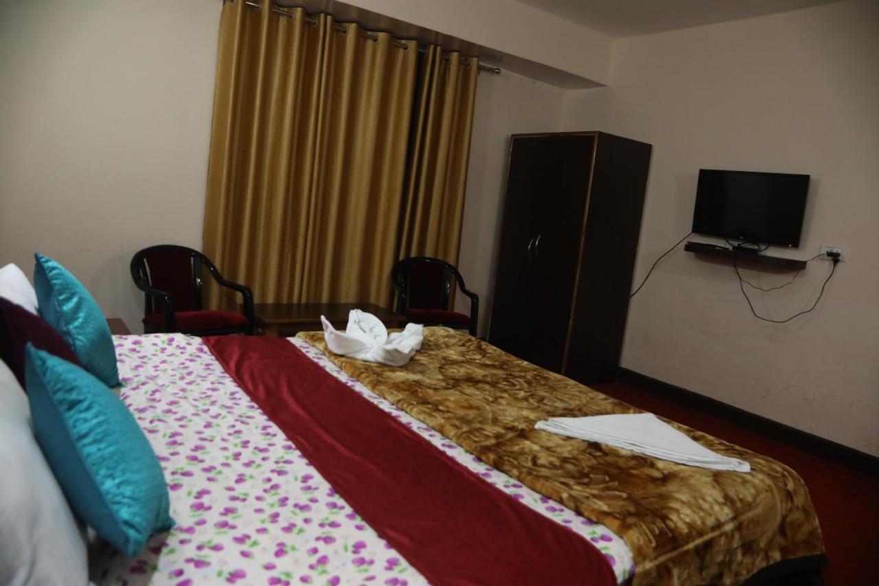 דרג'ילינג Hotel Juniper מראה חיצוני תמונה